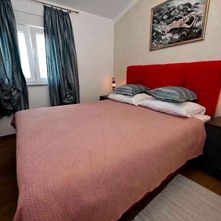 Kiara, Jacuzi, Heating Swiming Pool, Billiard Table 别墅 宁