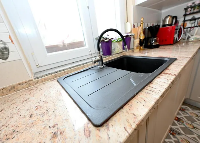 Villa Kiara, Jacuzi, Heating Swiming Pool, Billiard Table